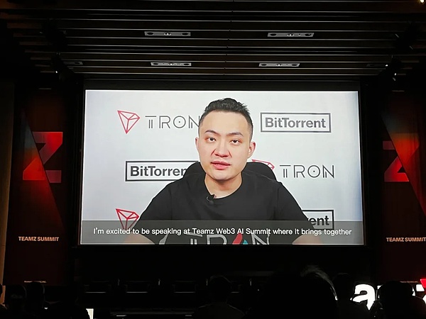 比特币惊现过山车行情：跌破2.6万美元的心理防线