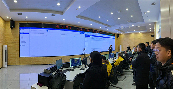 揭秘金融市场的双面舞者：OTC与交易所交易的生存法则